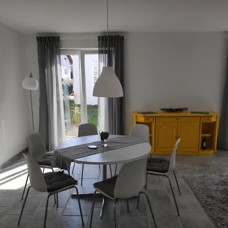 Сasa de vacaciones Ferienhaus Sarah Bungalow Zum Wohlfühlen *